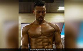 Tiger Shroff In Baaghi 2 Top 5 Foods To Eat To Get Toned