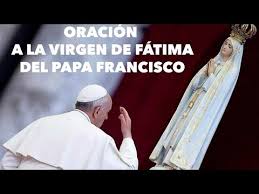 Papa Francisco con la Virgen de Fatima