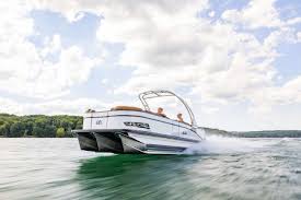 how to clean a pontoon boat avalon