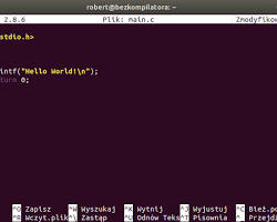 Obraz: Polecenie gcc w terminalu Linux