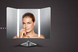 makeup mirror mimics lighting