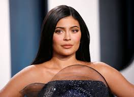 See more of kylie jenner on facebook. Forbes Diz Que Kylie Jenner Mentiu Para Ser A Bilionaria Mais Jovem Do Mundo Entenda Polemica Comportamento E Investidor