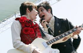 brendon urie and ryan ross of panic at
