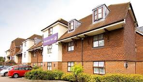 We're easy to get to and close to both gatwick express train stations and nearby. London Gatwick Airport South London Road Hotel Premier Inn