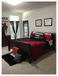 red bedroom ideas for women