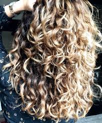 how to style curly hair without heat