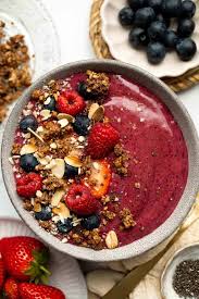 berry smoothie bowl ahead of thyme