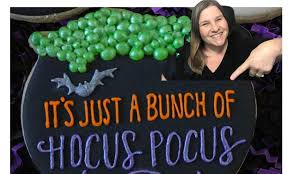 Fans of hocus pocus know the movie well, probably too well, thanks to its growth in popularity since the film premiered in 1993 (find out how it did at the box office here). Hocus Pocus Kahoot Small Online Class For Ages 8 13 Outschool