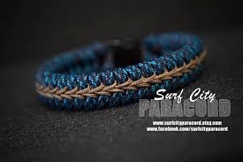 If you want to make a 2 color paracord bracelet, just melt the ends together. Pin On Paracord