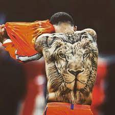 Find the perfect memphis depay stock photos and editorial news pictures from getty images. Soccer Memes Memphis Depay S Back Tattoo Never Gets Old Facebook