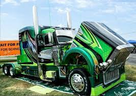Very Cool Paint Job Sel Trucks