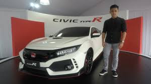Desain civic yang terbaru ini memang sangat menarik. Honda Civic Type R Price In Malaysia April Promotions Specs Review