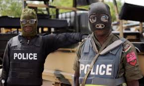 The mugged for disguise trope as used in popular culture. Police Arrests Beninoise Chef For Stealing Master S 59 000 N3 4m In Ibadan Daily Post Nigeria