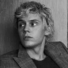 Both of these projects are amazing! Best Of Evan Peters Evanpgallery Twitter