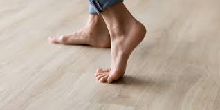 stop laminate floor from creaking