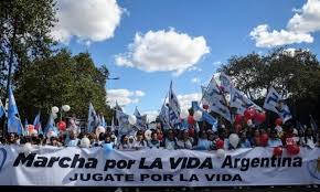 El aborto en argentina solo está permitido cuando esté en peligro la vida de la mujer o en el caso de violación, según un ley que rige desde 1921. Famosos Argentinos Defienden La Vida Del No Nacido Ellos No Tienen Voz Pero Tienen Vida