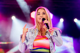 She is the winner of season 10 of the german music competition deutschland sucht den superstar. Beatrice Egli Discography Wikipedia