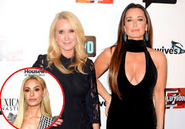 2 days ago · kyle richards is on the mend after her recent hospitalization. Kyle Richards Defends Kim For Claiming She Is Not Sober Clarifies Comments About The Nose Of Dorit A Costa Rican From Rhobh News Block