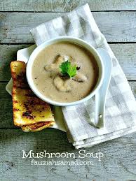 Rangup krup krap krup krap dan bila celup je mushroom soup terus cair bahan untuk soup tersangatlah senang. Resepi Mushroom Soup