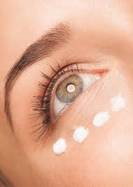 cle de peau intensive eye contour cream