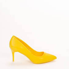 Пролетни жълти обувки на ток. Zheni Obuvki Dama Damski Obuvki S Tok Damski Obuvki Delora Zhlti