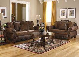 Bradington Traditional Living Room Set