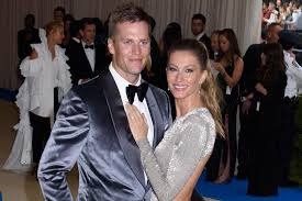 Tom brady is an american football quarterback for the new england patriots of the national the new england patriots quarterback and his supermodel wife could combine both apartments into one. Tom Brady Thanks Loving Wife Gisele For Injury Concern Ladyfirst