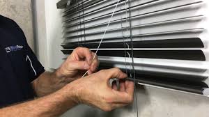 how to re cord a venetian blind you