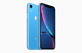 how to turn on an iphone xr