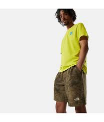 These lightweight stretch shorts are crafted with an elasticized drawstring waist, side pockets, back left zippered pocket and embroidered logo at the lower left hemline to give your style a sporty look. Men S Class V Pull On Shorts The North Face