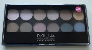 review mua undressed palette