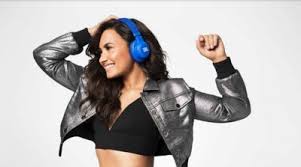 Demi lovato has opened up about her 2018 drug overdose for the first time, revealing in a new documentary that she was minutes from death. Buy Demi Lovato 672583 Calendar 2021 Wall Calendar 2021 At Idposter Com Demi Lovato Pictures Demi Lovato Lovato