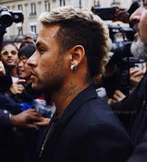 The mohawk is one of neymar's favorite hairstyles. Neymar Hairstyles 7 Best Neymar Hairstyles Haircuts Ideas Gq India