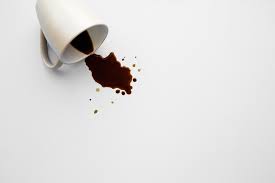 3 effektive methoden, kaffeeflecken aus dem teppich zu entfernen. Kaffeeflecken Entfernen So Gelingt Es Bei Teppich Wand Kleidung