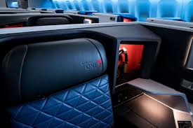 benefits of flying with delta first class