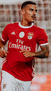 Francisco leonel lima silva machado, known as chiquinho, is a portuguese professional footballer who plays for benfica as an attacking midfielder. Wallpapers Benfica On Twitter Chiquinho