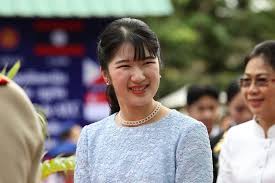 熱を帯びる「愛子天皇待望論」、オンライン署名は24才のお誕生日 ...