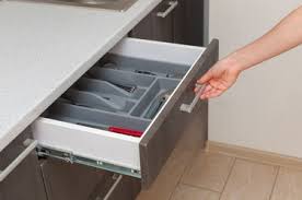 how to repair a kitchen drawer that