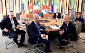 G7: Yπέρ του πλαφόν στην τιμή του πετρελαίου στις χώρες παραγωγής η Γαλλία
