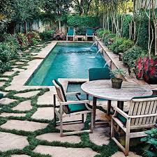 It may be the space of your backyard (or terrace, you'll see!) is small and you do not think it. Small Swimming Pools Ideas For Small Backyards 16 Savillefurniture