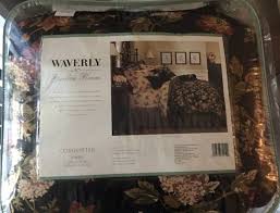 New Waverly Garden Room Twin Comforter