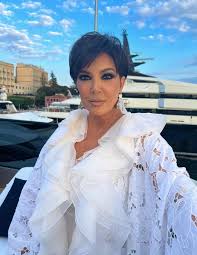 kris jenner goes makeup free in new