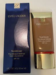 estee lauder nutritious vita mineral