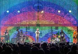flaming lips band performs in bubbles