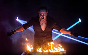 Paranormal Cirque Brings Unusual Acts From Magicians To