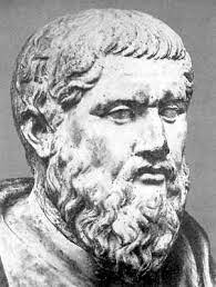 Filozofi pa filozofi - Platoni Për të analizuar filozofinë politike të  Platonit duhet ta nisim nga mënyra se si ai konceptonte botën e brendshme  të njeriut dhe lidhjen e anës subjektive me