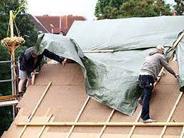 tarp a roof for temporary roof repair