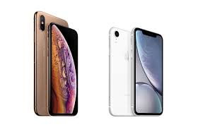 The apple iphone xs belongs to the 12th generation of iphones developed by apple inc released in 2018. Comparing The Iphone Xs Iphone Xs Max And Iphone Xr Engadget