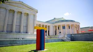 albright knox art gallery in north