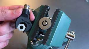 snap on tool chest tubular lock picked